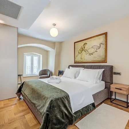 Porta Stella 2-bedroom Luxury Appartement Split