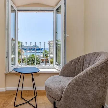 Appartement Porta Stella 2-bedroom Luxury