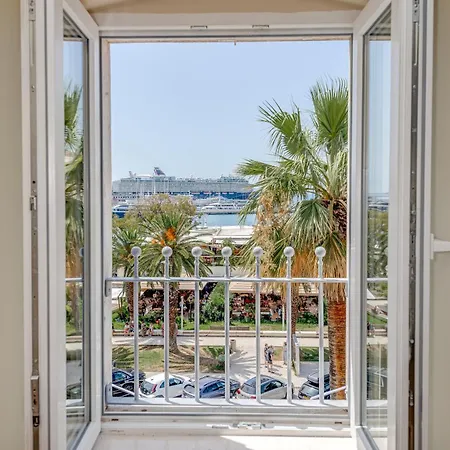 Porta Stella 2-bedroom Luxury Apartamento Split