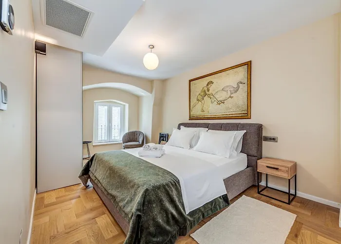 Porta Stella 2-bedroom Luxury Appartement Split