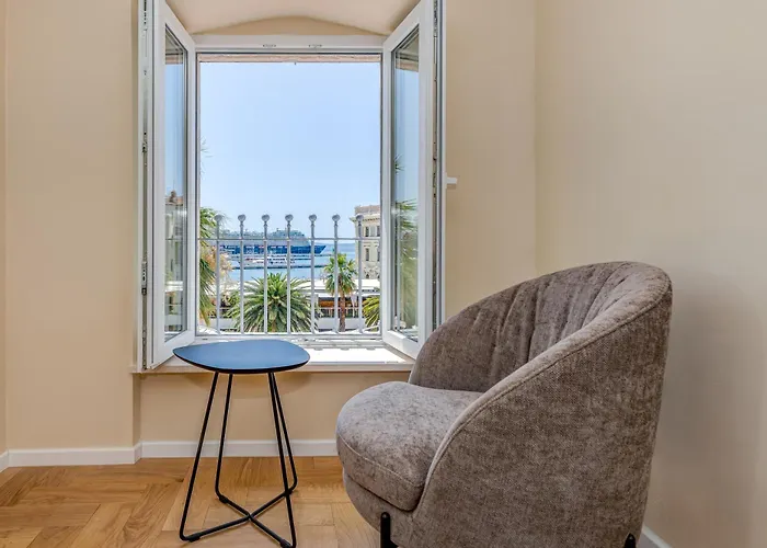 Appartement Porta Stella 2-bedroom Luxury