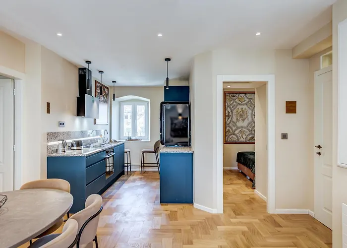 Porta Stella 2-bedroom Luxury Appartement Split